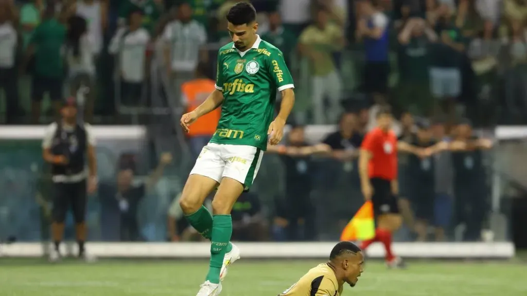 Palmeiras contra o Botafogo no Brasileirão. Foto: Joisel Amaral/AGIF
