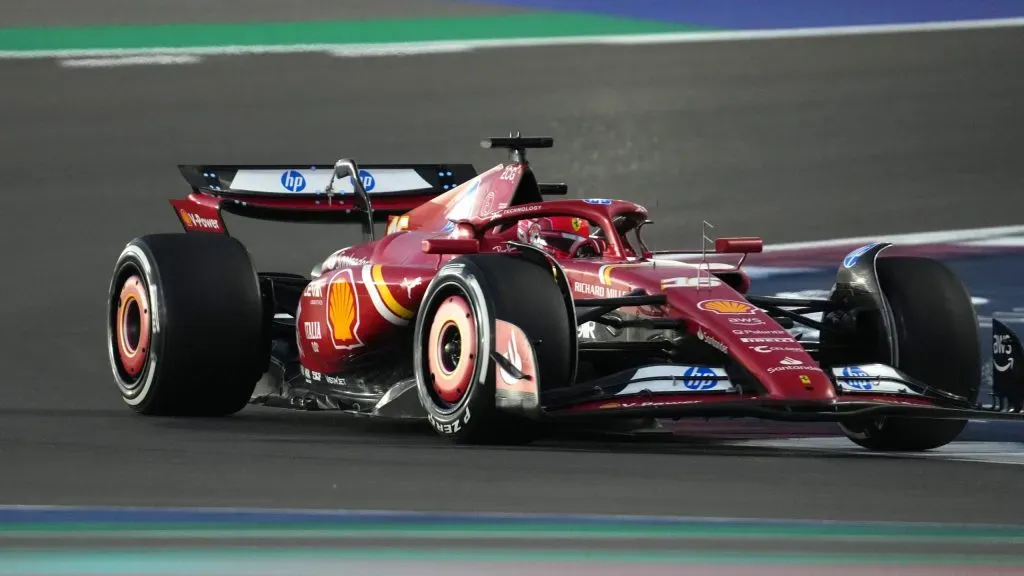 Leclerc no seu SF-24 no Catar