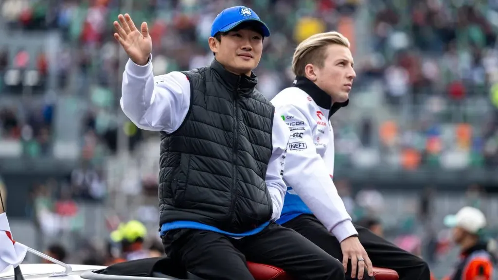 Tsunoda e Lawson no México