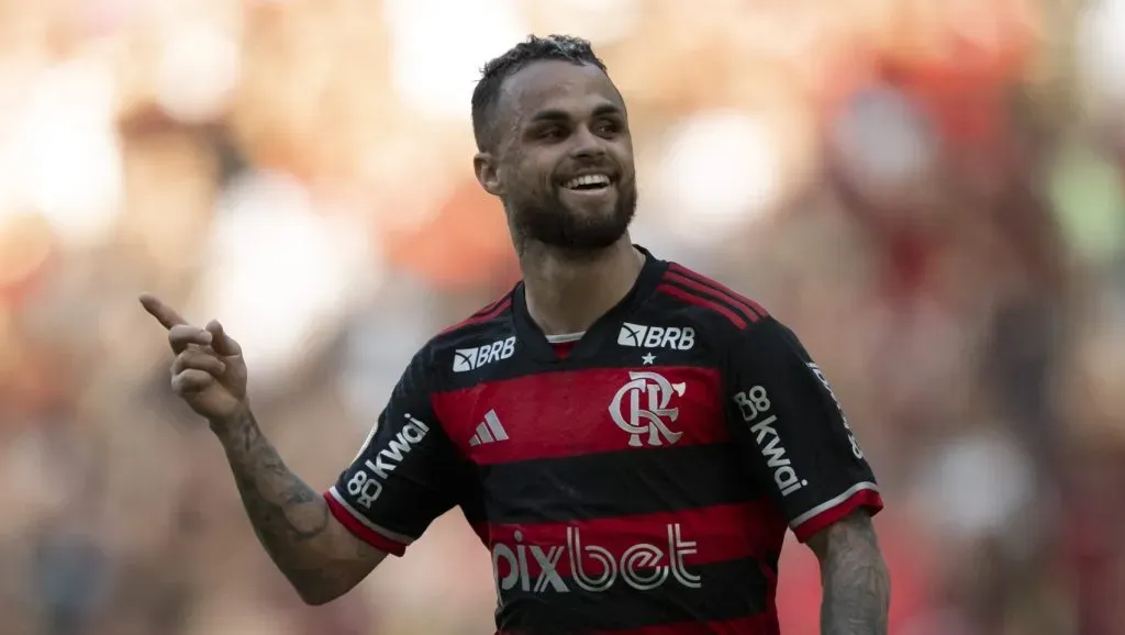 Michael comemorando. Foto: Jorge Rodrigues/AGIF