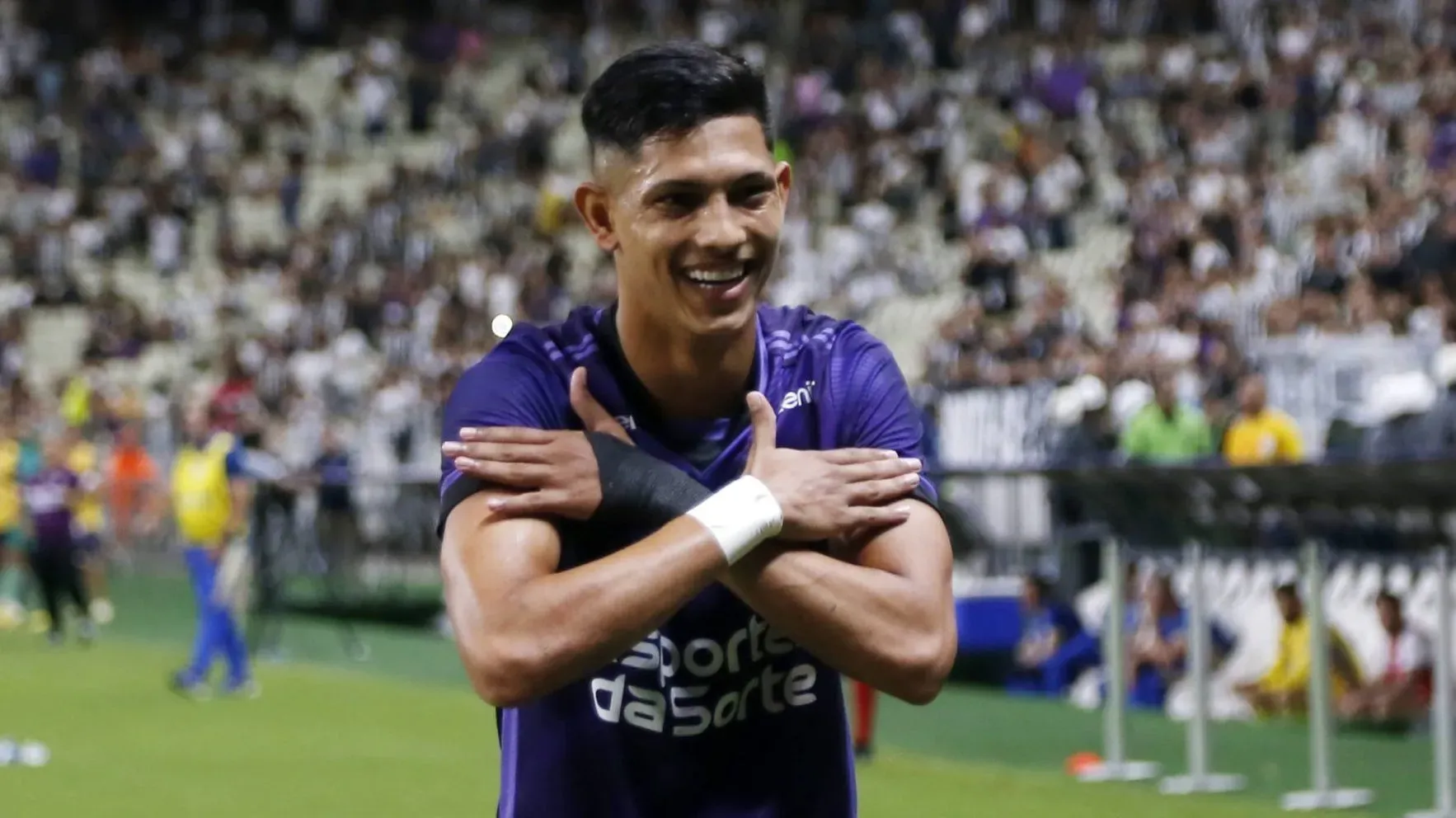 Foto: IMAGO / TheNews2 – Pulga comemorando um de seus tentos na Série B.