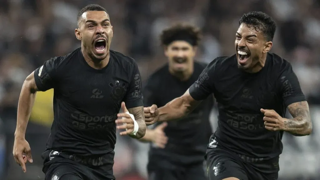 Matheuzinho evoluiu muito desde que chegou - Foto: Anderson Romão/AGIF.