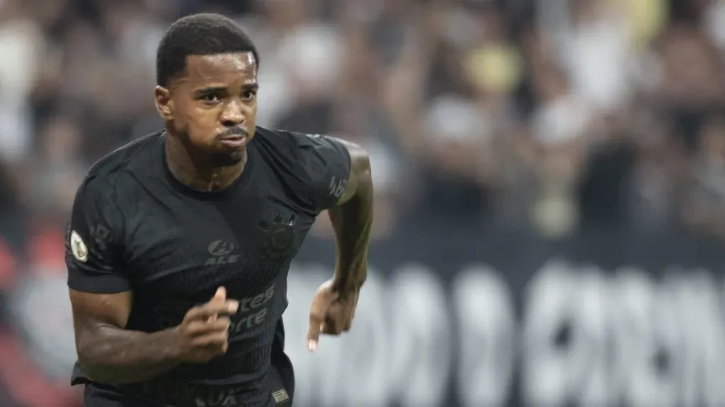 Cacá teve altos e baixos na temporada - Foto: Anderson Romão/AGIF.