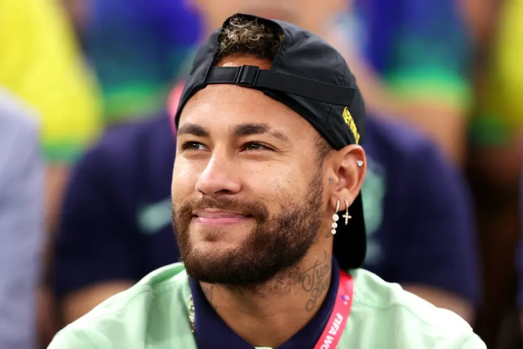Neymar pode voltar ao Santos em 2026 Photo by Julian Finney/Getty Images
