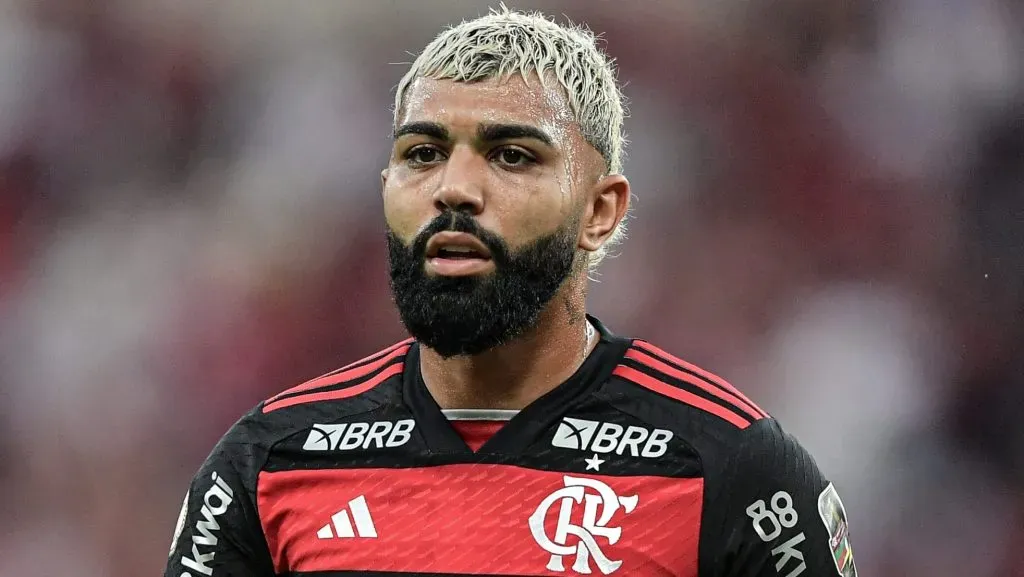 Gabigol durante partida. Foto: Thiago Ribeiro/AGIF