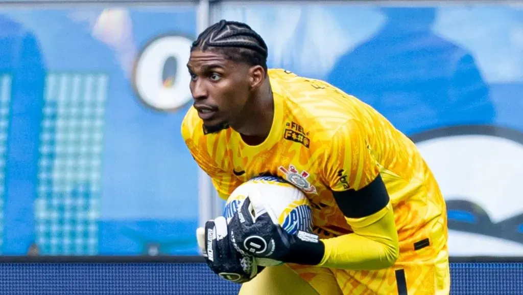 Hugo Souza durante partida. Foto: Rodrigo Coca/Ag. Corinthians