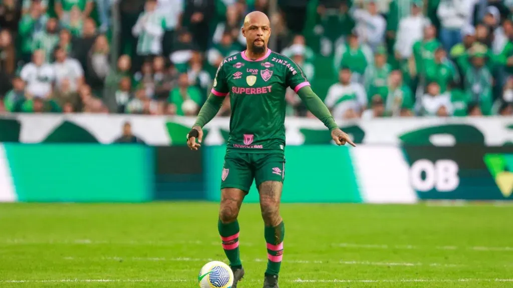 Felipe Melo durante partida. Foto: Luiz Erbes/AGIF