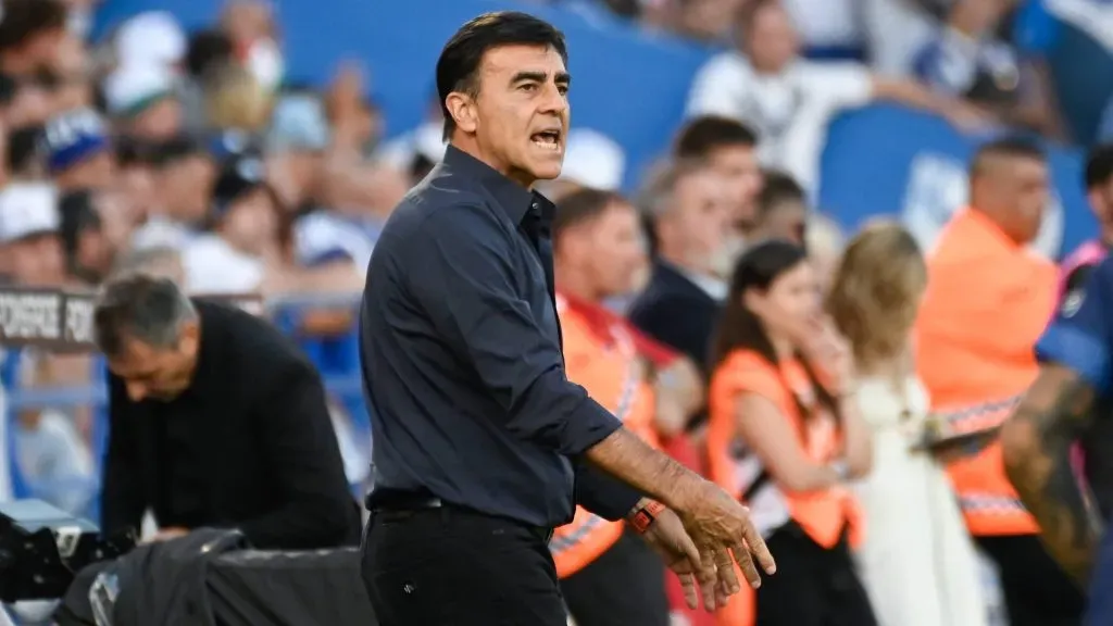 Quinteros recusou oficialmente o Santos para 2025 – Foto: IMAGO / NurPhoto