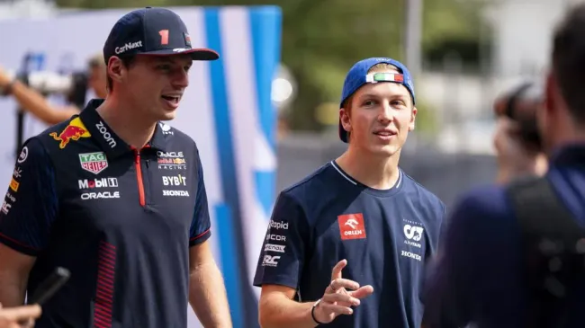 Lawson e Verstappen em 2023