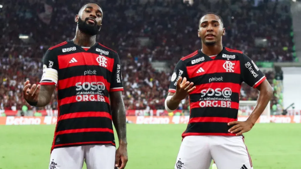 Gerson e Lorran, jogadores do Flamengo