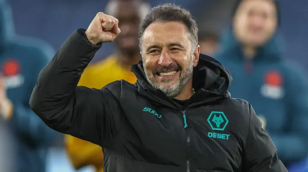 Vítor Pereira comemorando. Foto: Alfie Cosgrove/IMAGO/News Images