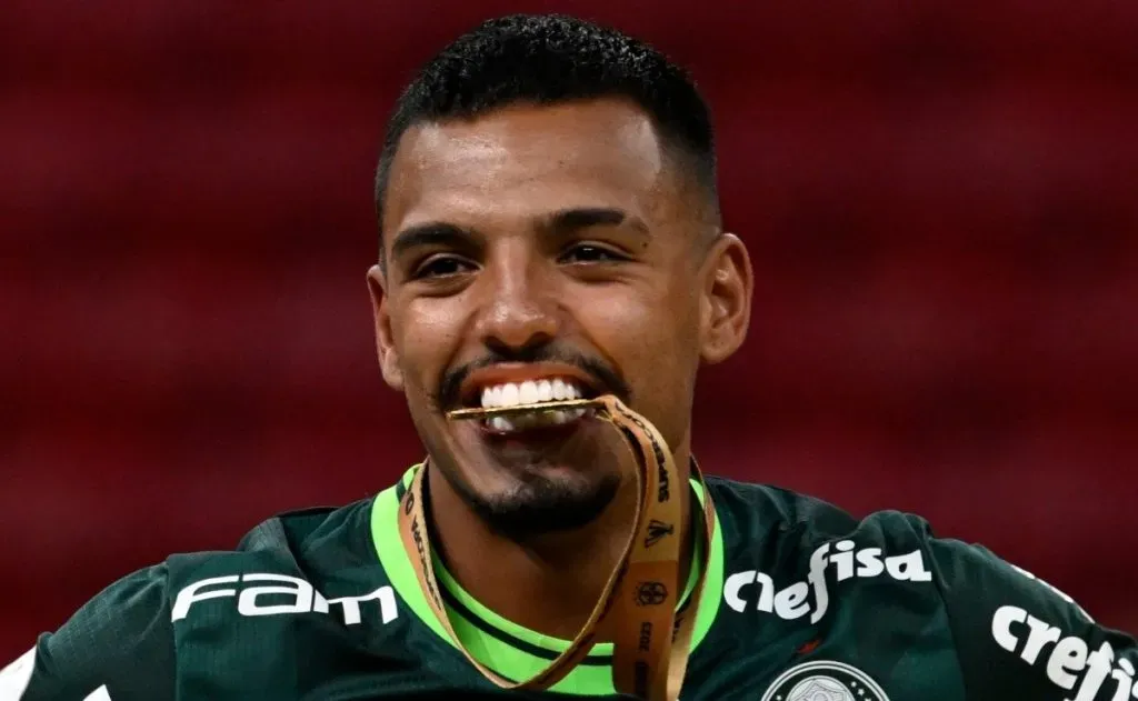 Foto: Mateus Bonomi/AGIF. Gabriel Menino chegou a dar a volta por cima no Palmeiras