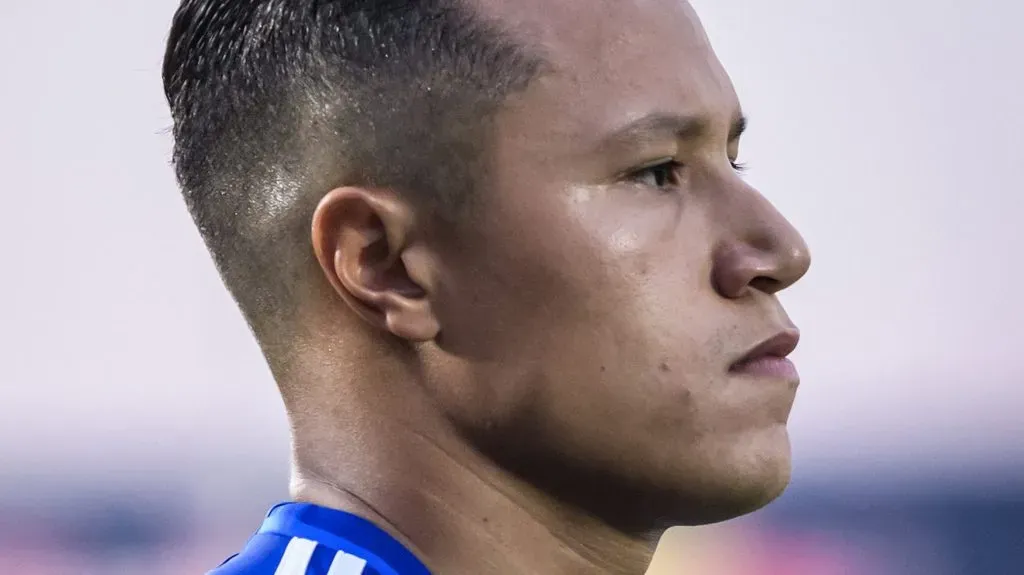 Marlon durante partida contra o Red Bull Bragantino.