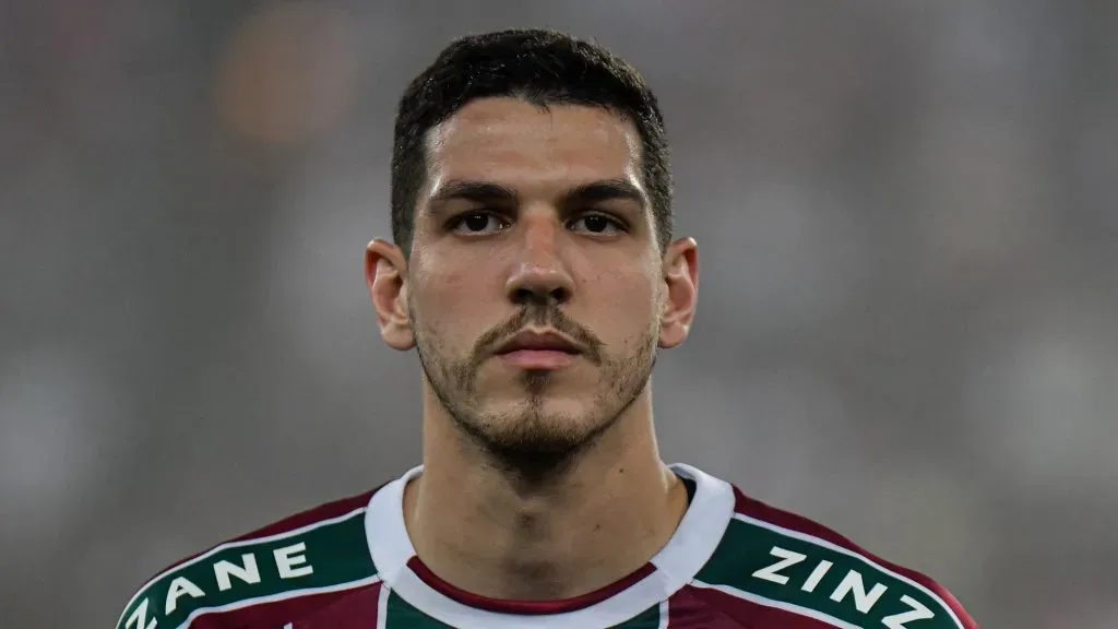 Nino pode ajudar Arias a deixar o Fluminense