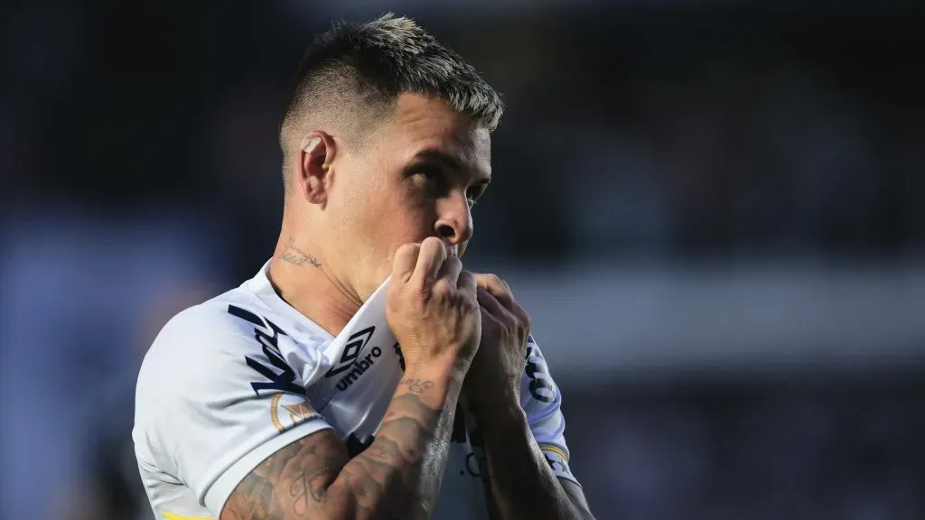 Soteldo será aproveitado pelo Santos - Foto: Ettore Chiereguini/AGIF.