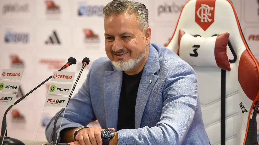Saiba como José Boto pensa em relação às contratações no Flamengo para 2025.