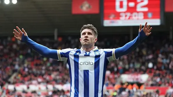 Josh Windass comemorando. Foto: Nigel Roddis/Getty Images