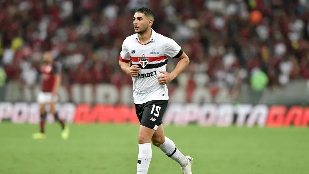 Uruguaio fica de fora do próximo jogo do São Paulo