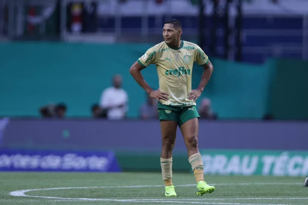 Rony, jogador do Palmeiras – Foto: Ettore Chiereguini/AGIF