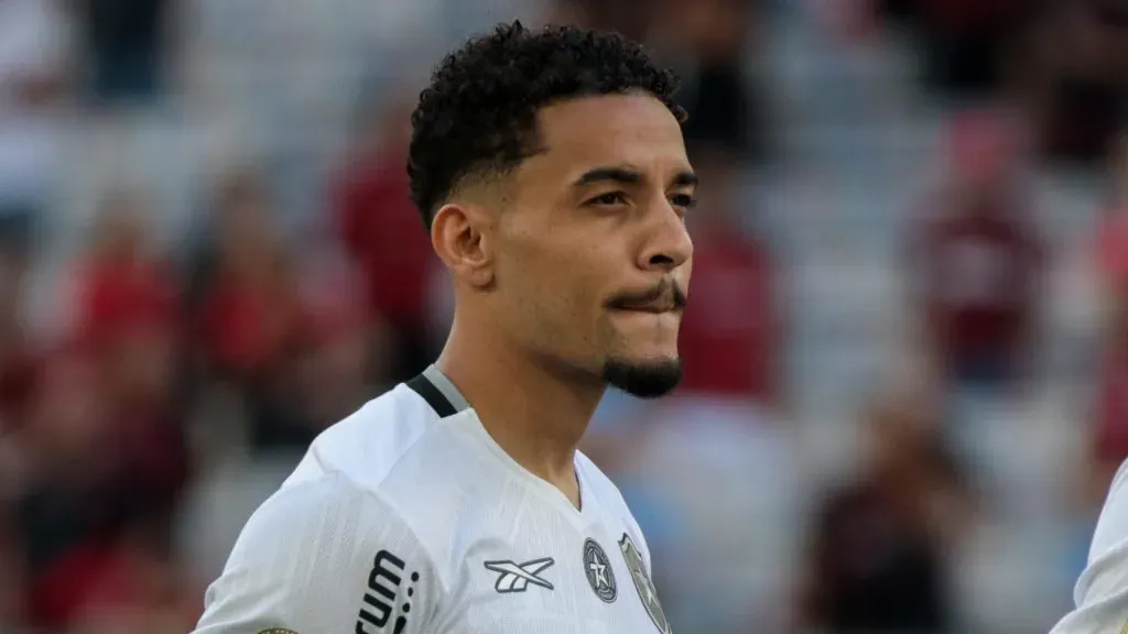 Gregore, jogador do Botafogo - Foto: Robson Mafra/AGIF