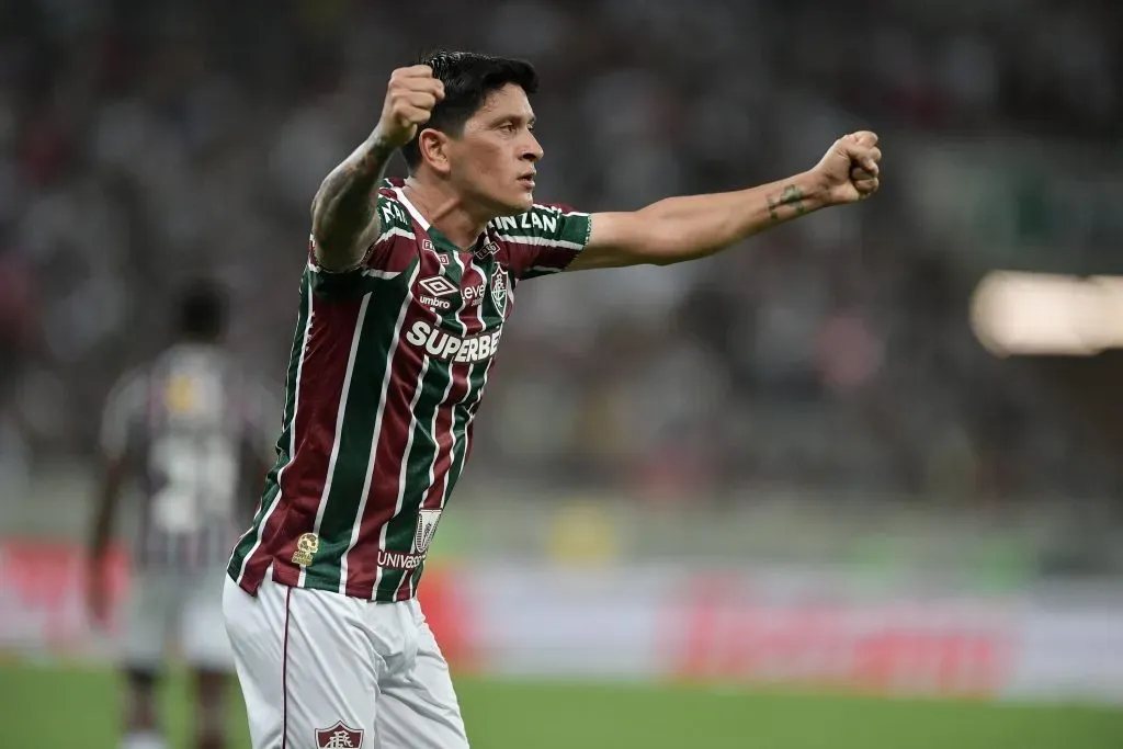 Cano jogador do Fluminense