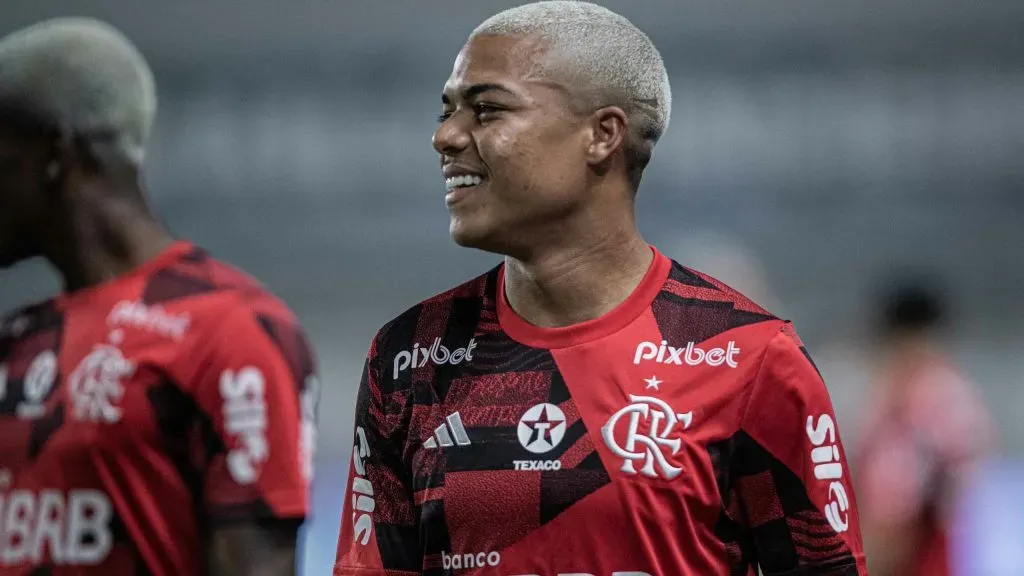 Igor Jesus durante partida. Foto: Heber Gomes/AGIF