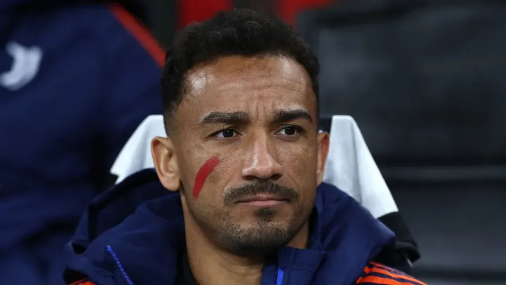 Danilo cogita atuar no Flamengo após rescindir com a Juventus