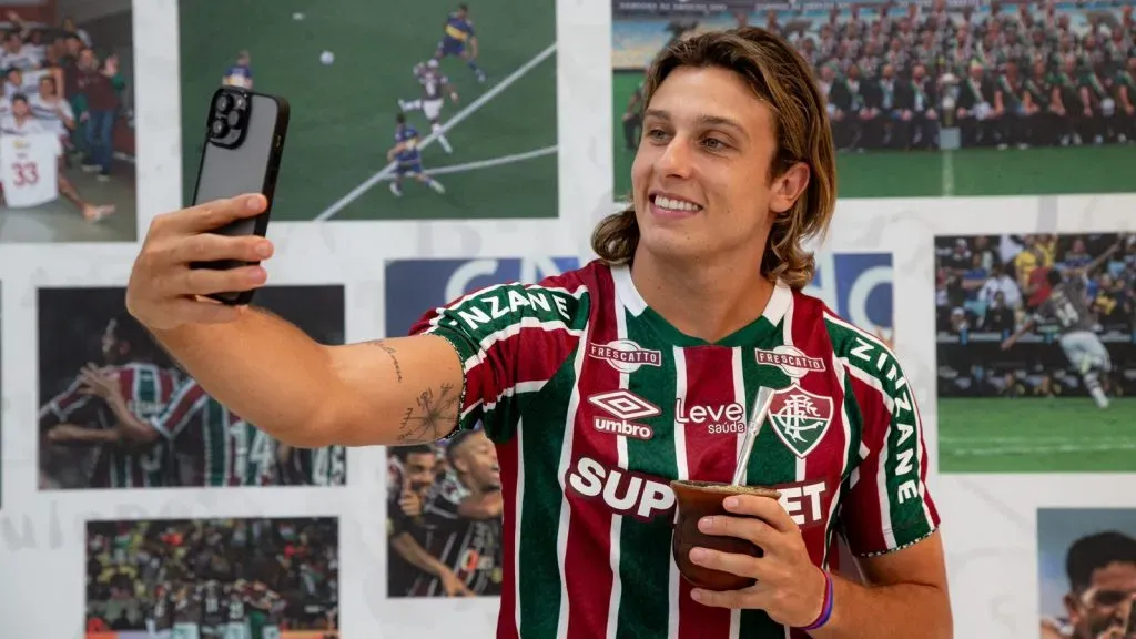 Canobbio com a camisa do Fluminense. Foto: Lucas Merçon/Fluminense FC