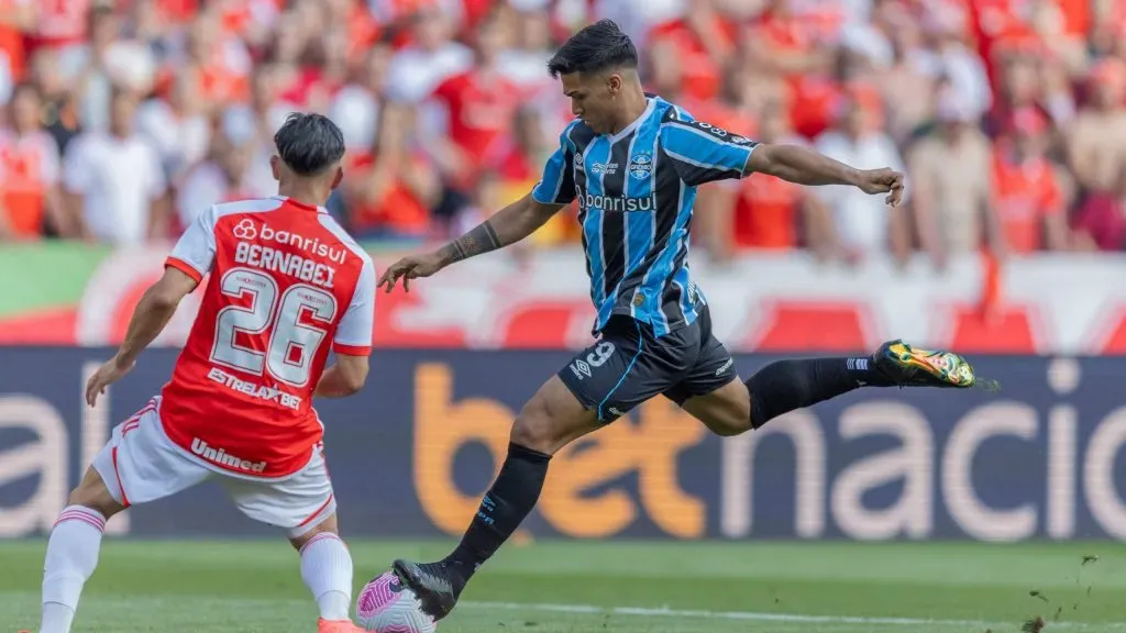 Arezo no Grêmio em 2024. Foto: Liamara Polli/AGIF