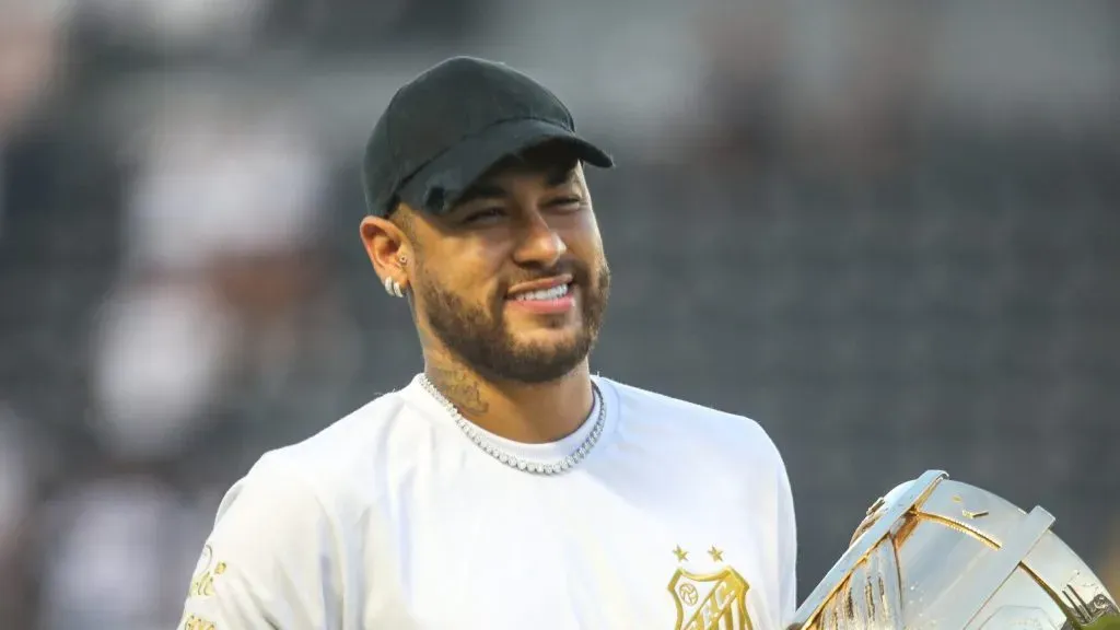 Foto: Reinaldo Campos/AGIF – Ney Jr está decidido a retornar para o Peixão.