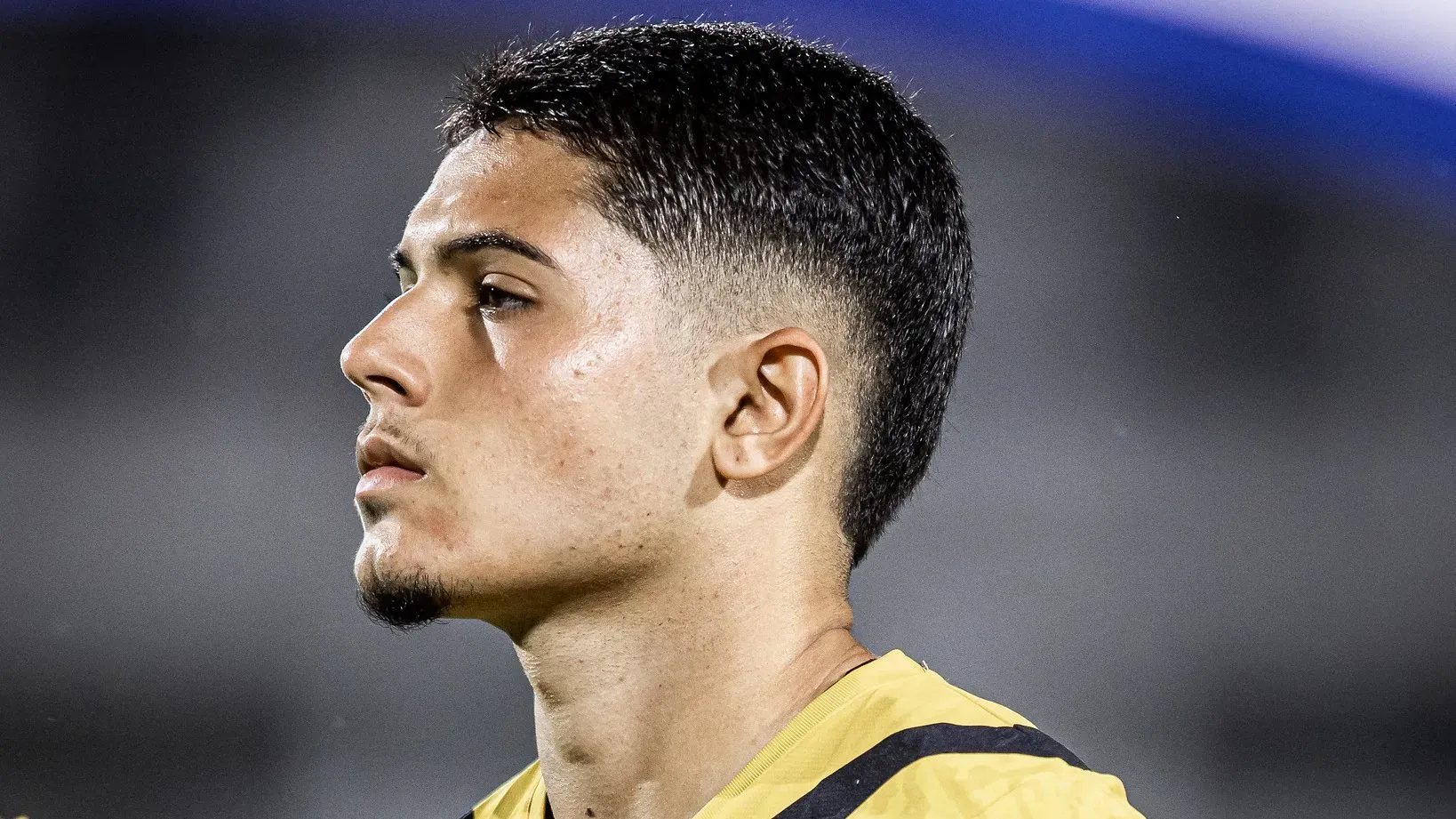 Luca Meirelles deve iniciar como titular pelo Santos diante do Palmeiras na Vila Belmiro – Foto: Raul Baretta/Santos FC