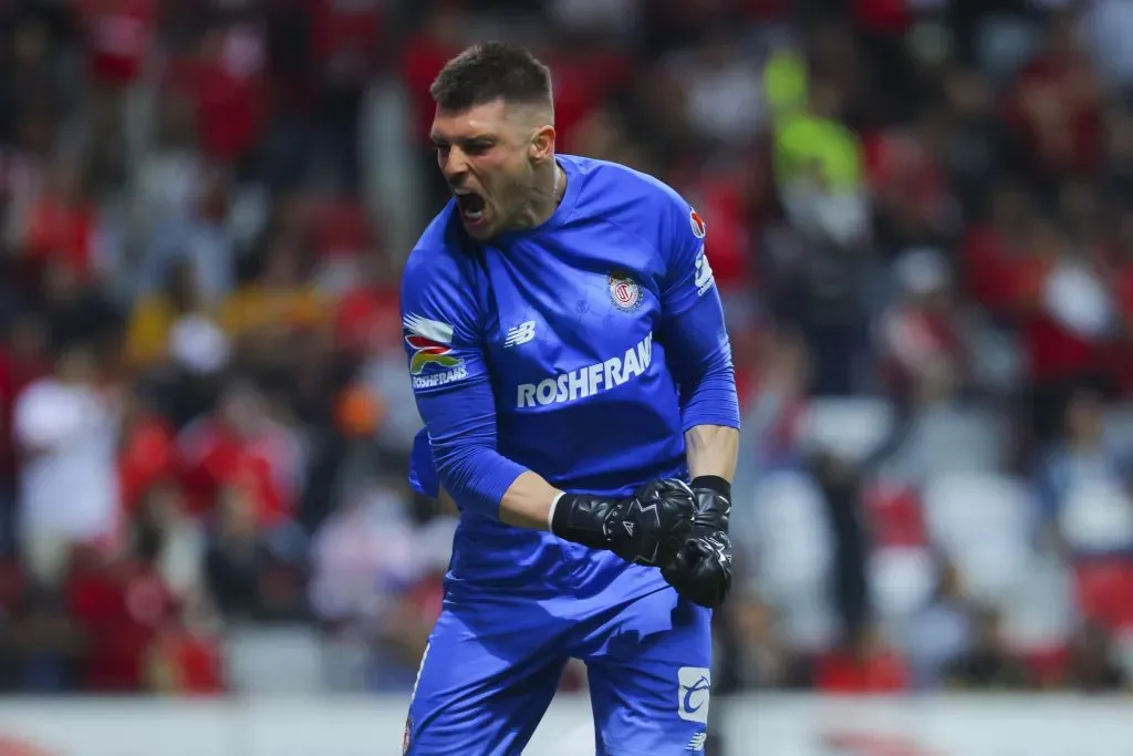 Mercado da Bola: Grêmio encaminha acerto com Tiago Volpi, do Toluca 2 BBR 20250122 BBR 1109132 GettyImages 2054214785 1