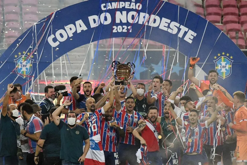 Foto: Kely Pereira/AGIF – Bahia campeão da Copa do Nordeste