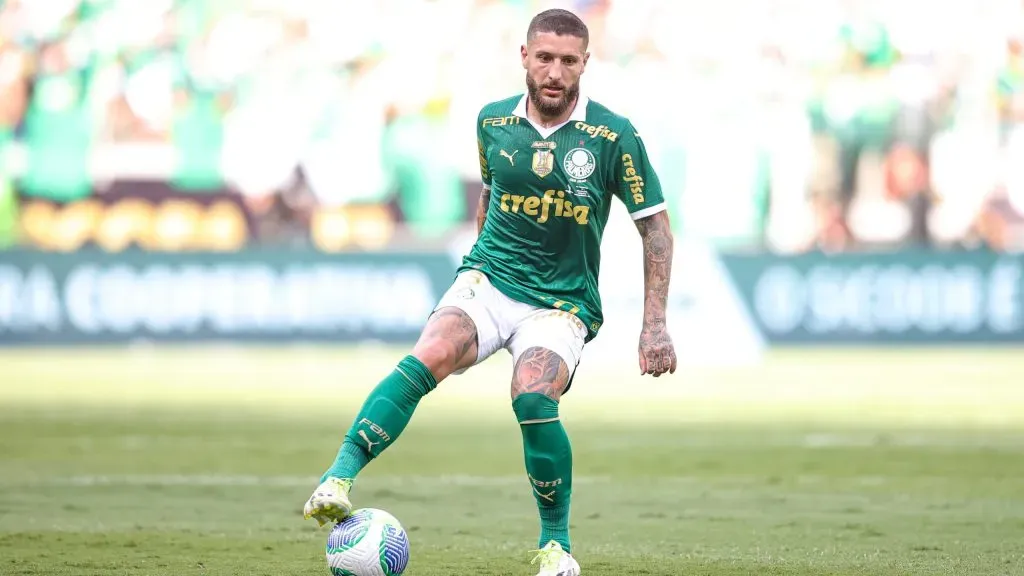 Zé Rafael durante partida. Foto: Gilson Lobo/AGIF