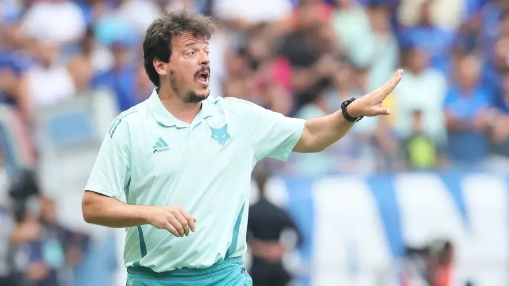 Diniz deve ser demitido - Foto: Gilson Lobo/AGIF.