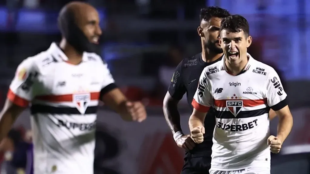 Oscar comemorando. Foto: Marcello Zambrana/AGIF