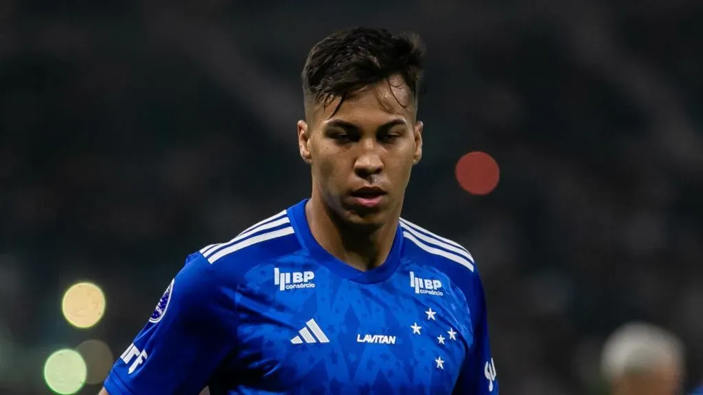 Kaio Jorge vive momento artilheiro com a camisa do Cruzeiro - Foto: Fernando Moreno/AGIF