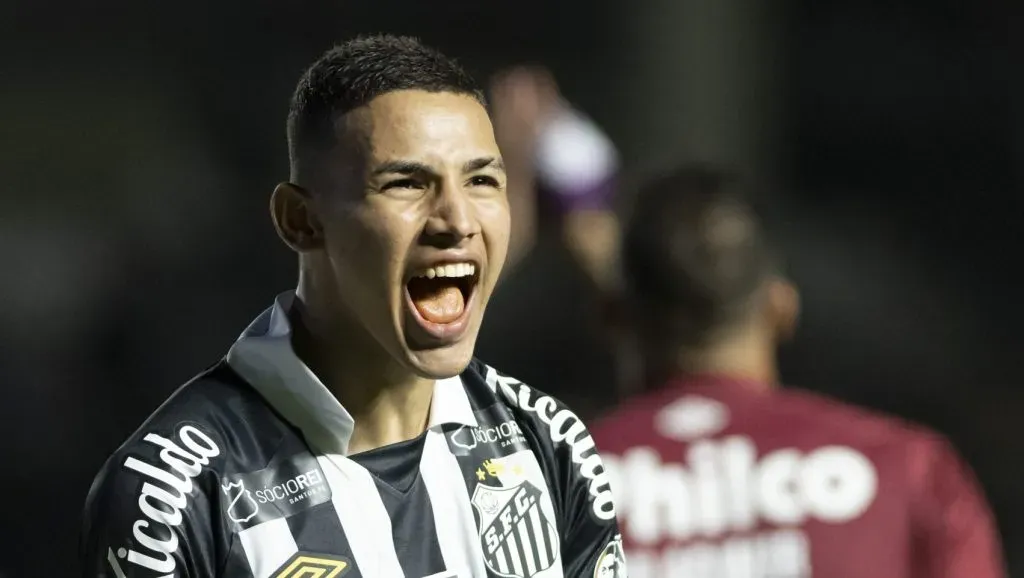 Foto: Jorge Rodrigues/AGIF – Deivid Washington bateu o pé e conseguiu liberação do Chelsea para retornar ao Santos.