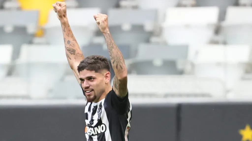 Rubens fica no Galo - Foto: Gilson Lobo/AGIF.