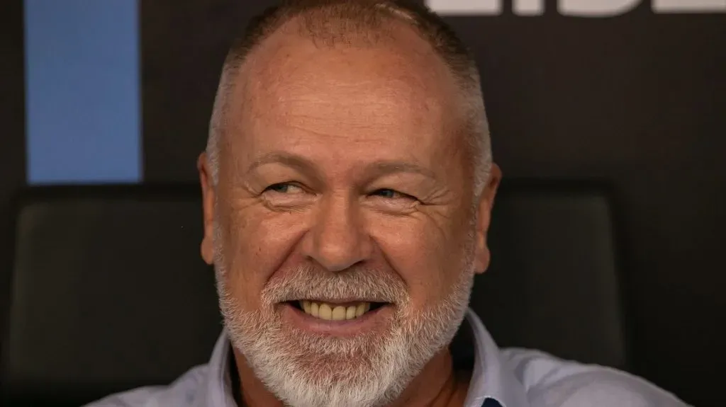 Mano Menezes em partida da Libertadores 2024/ Foto: Fernando Moreno/AGIF