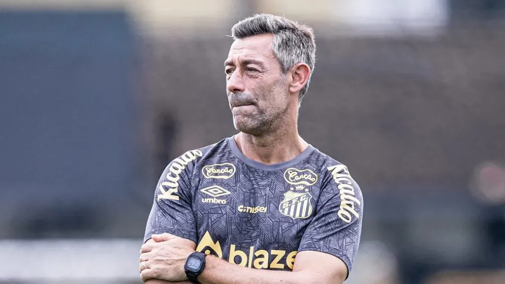 Pedro Caixinha, técnico do Santos