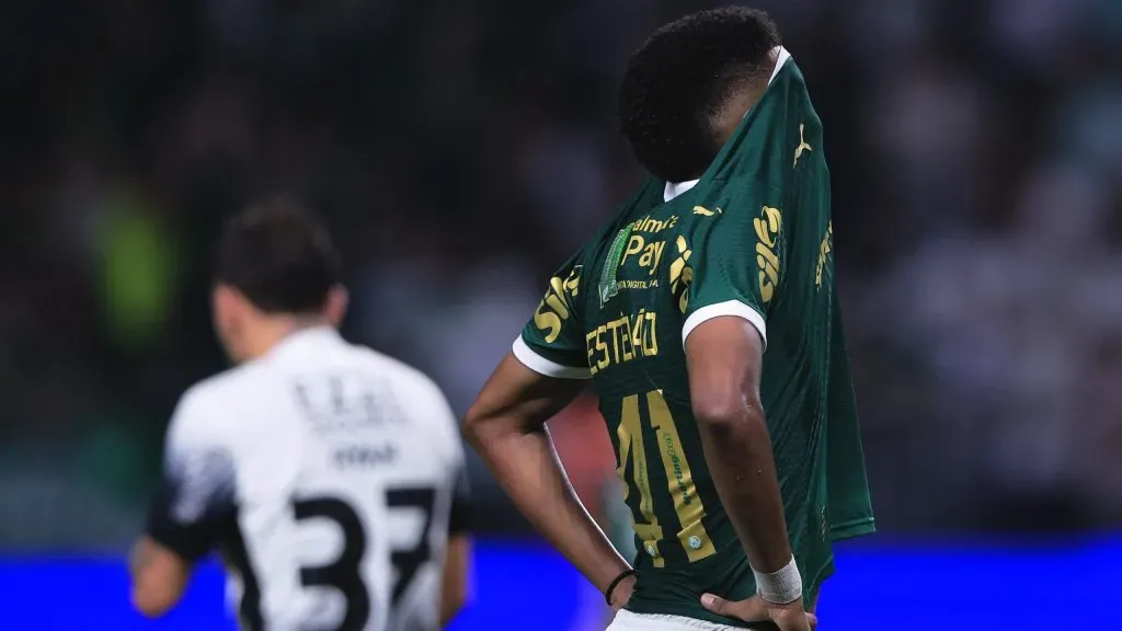 Estevao jogador do Palmeiras