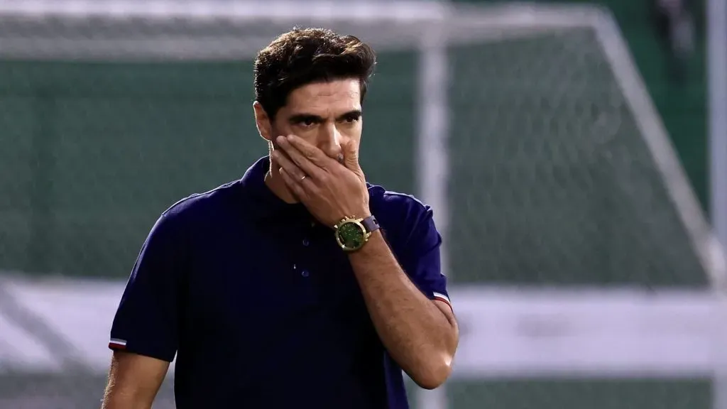 Abel aponta favorecimento do Corinthians no clássico – Foto: Marcello Zambrana/AGIF