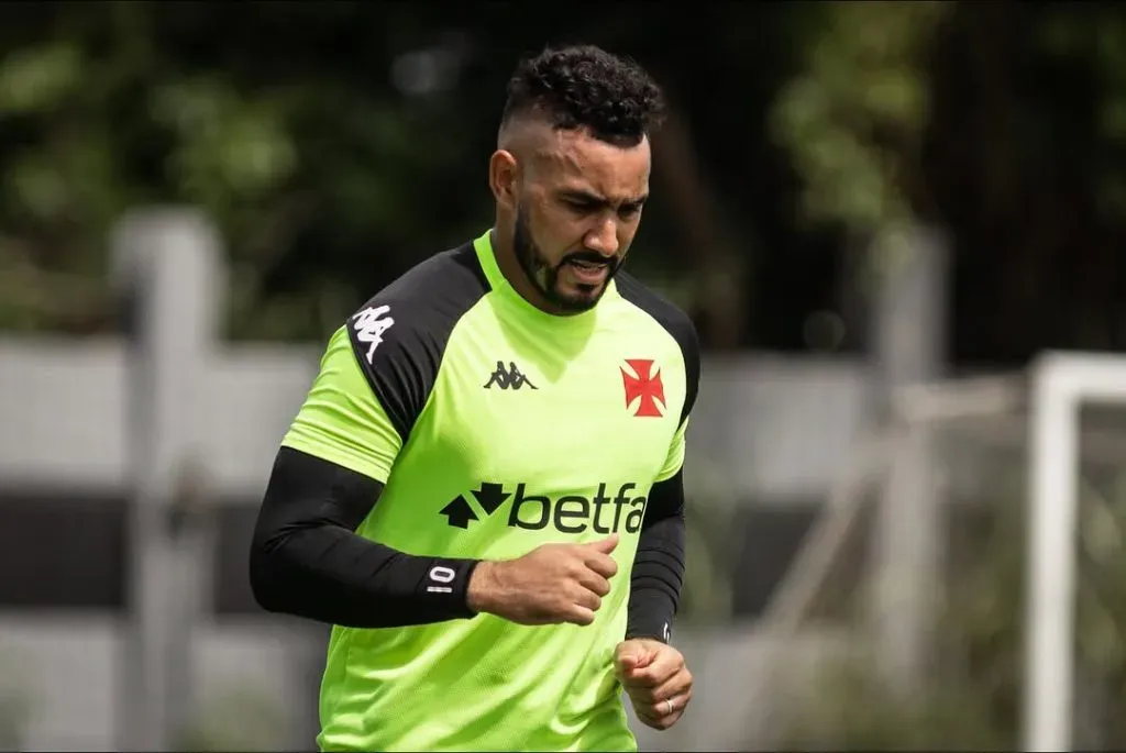 De acordo com escalação ideal da torcida, o camisa do camisa 10 do Vasco, atuaria como titular contra o Sampaio Corrêa-RJ, atuando em sua posição fixa . Foto: Dikran Sahagian/Vasco da Gama