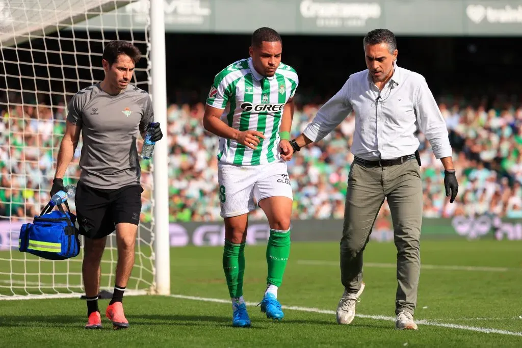 Vitor Roque, atacante do Bétis