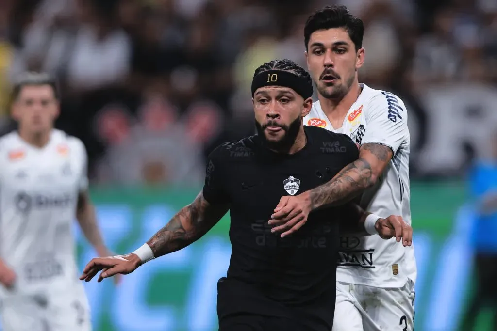 SP – SAO PAULO – 12/02/2025 – PAULISTA 2025, CORINTHIANS X SANTOS – jogador do Corinthians durante partida contra o Santos no estadio Arena Corinthians pelo campeonato Paulista 2025. Foto: Ettore Chiereguini/AGIF