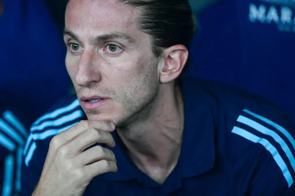RJ – RIO DE JANEIRO – 12/02/2025 – CARIOCA 2025, FLAMENGO X BOTAFOGO – Filipe Luis tecnico do Flamengo durante partida contra o Botafogo no estadio Maracana pelo campeonato Carioca 2025. Foto: Thiago Ribeiro/AGIF