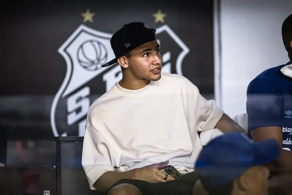 SP – SANTOS – 19/02/2025 – PAULISTA 2025, SANTOS X NOROESTE – David Washington jogador do Santos durante partida contra o Noroeste no estadio Vila Belmiro pelo campeonato Paulista 2025. Foto: Abner Dourado/AGIF