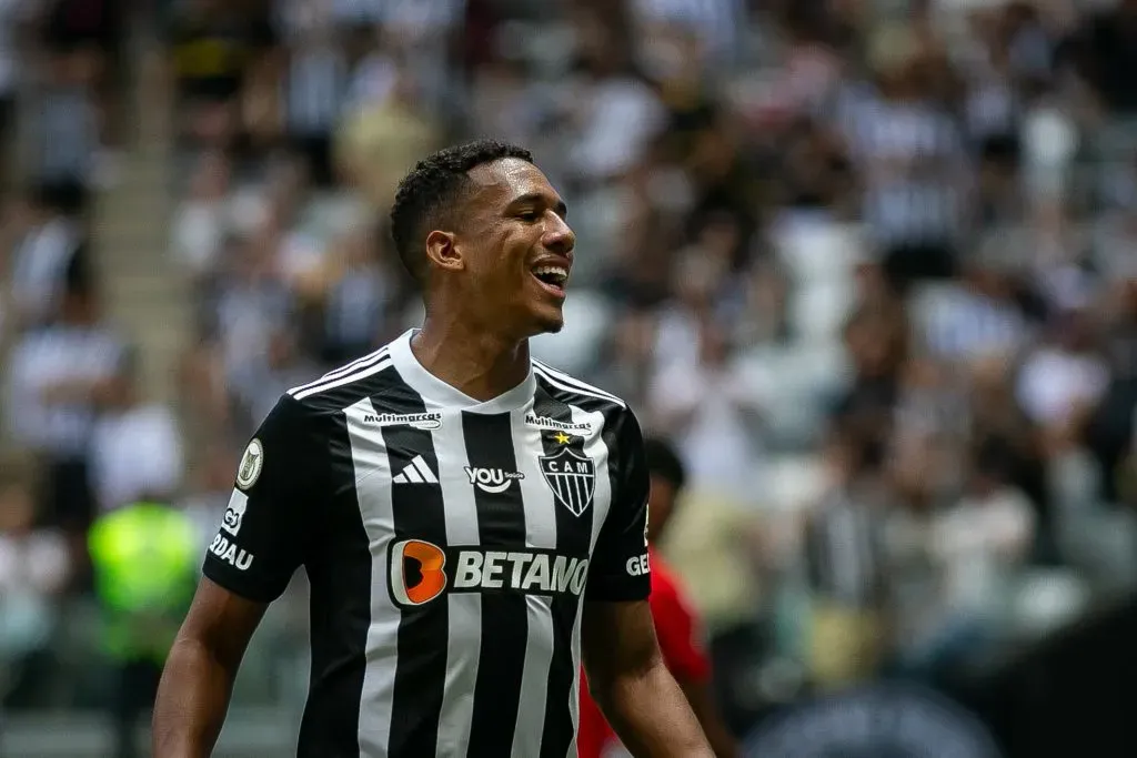 Brahian Palacios em jogo do Galo. Fernando Moreno/AGIF.