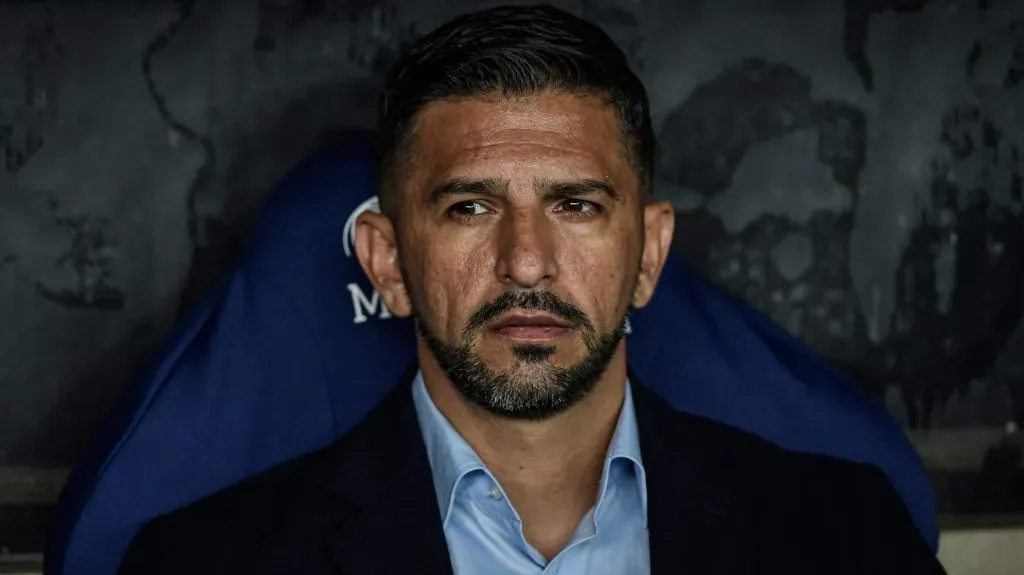 Emiliano Díaz é auxiliar técnico e filho de Ramón Díaz